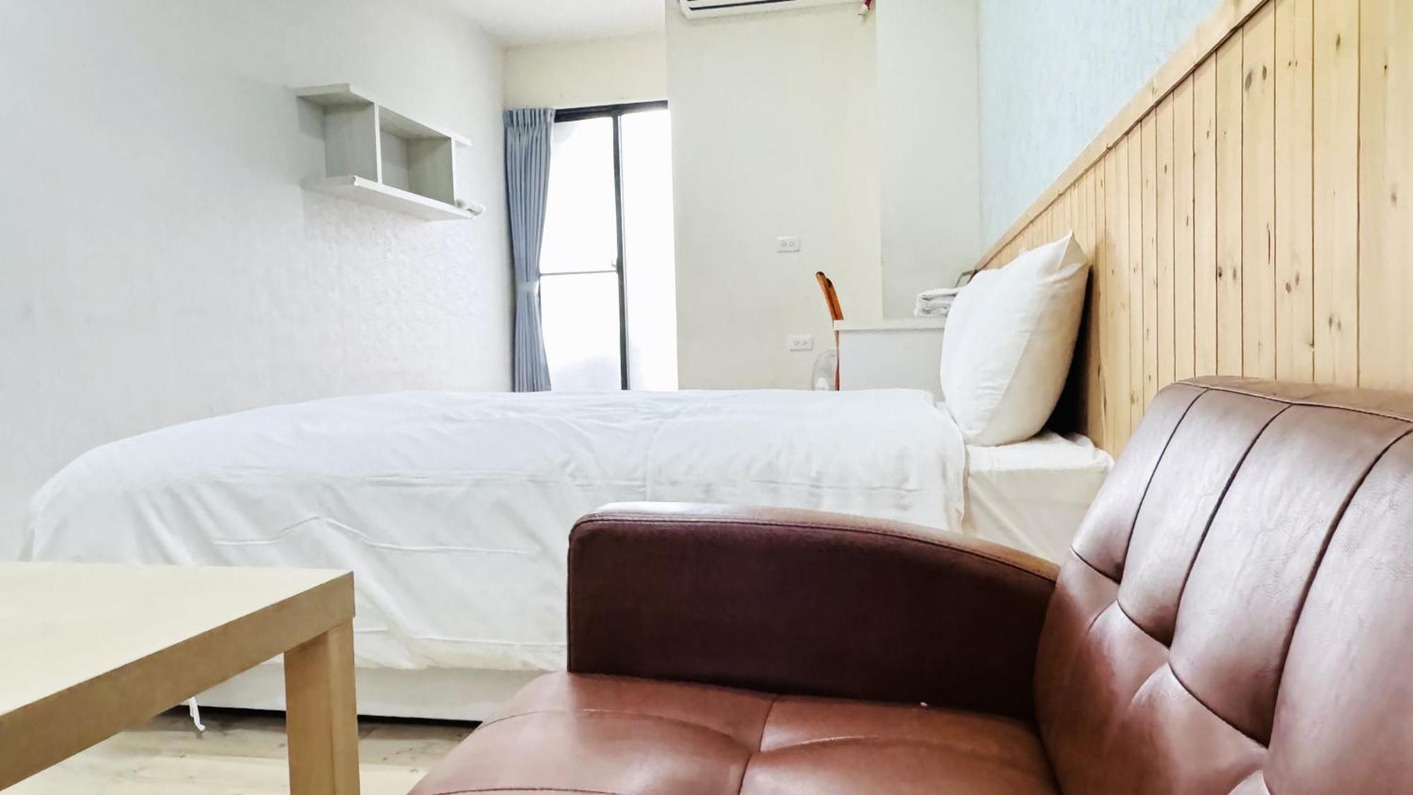 Didi House無人化自助入住#附車位有限須預約 Leilighet Tainan Eksteriør bilde