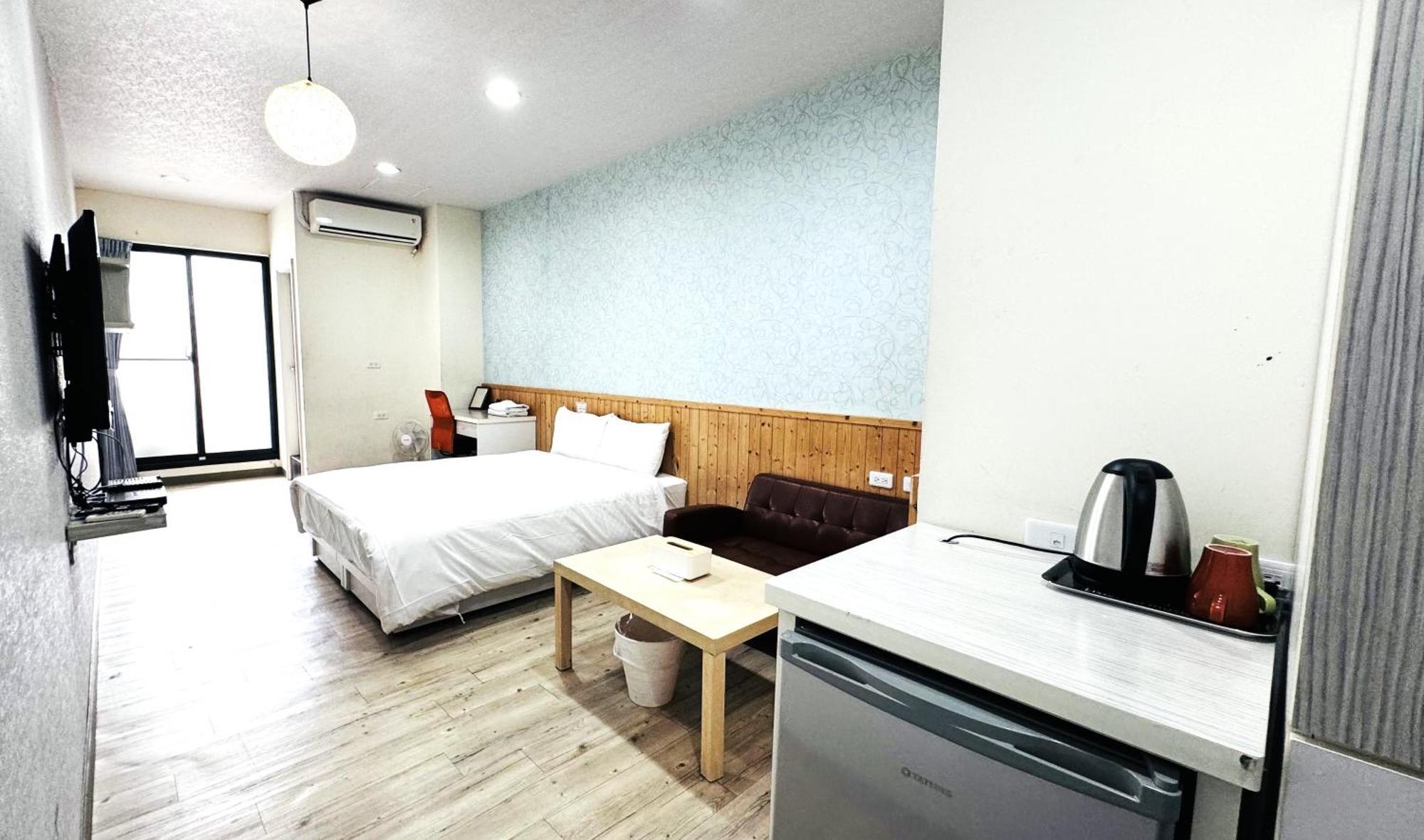 Didi House無人化自助入住#附車位有限須預約 Leilighet Tainan Eksteriør bilde