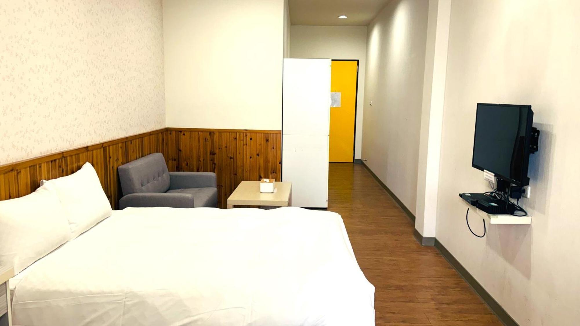 Didi House無人化自助入住#附車位有限須預約 Leilighet Tainan Eksteriør bilde